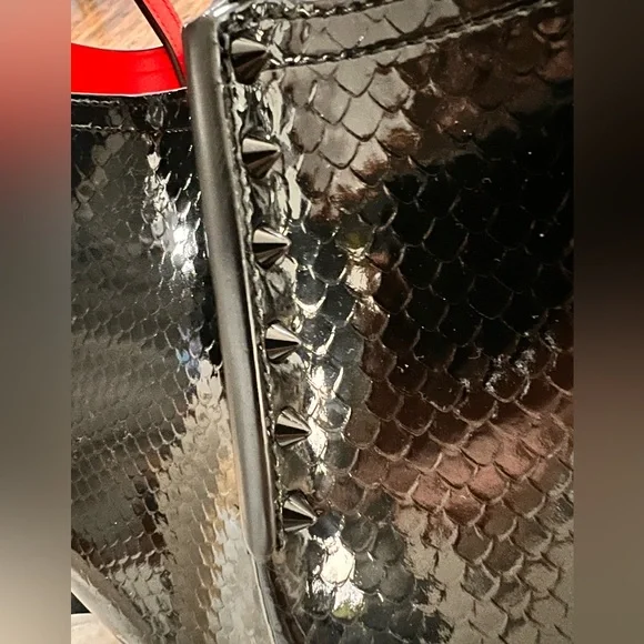 Christian Louboutin Caba Rock Patent Birdy Tote - Picture 5 of 14